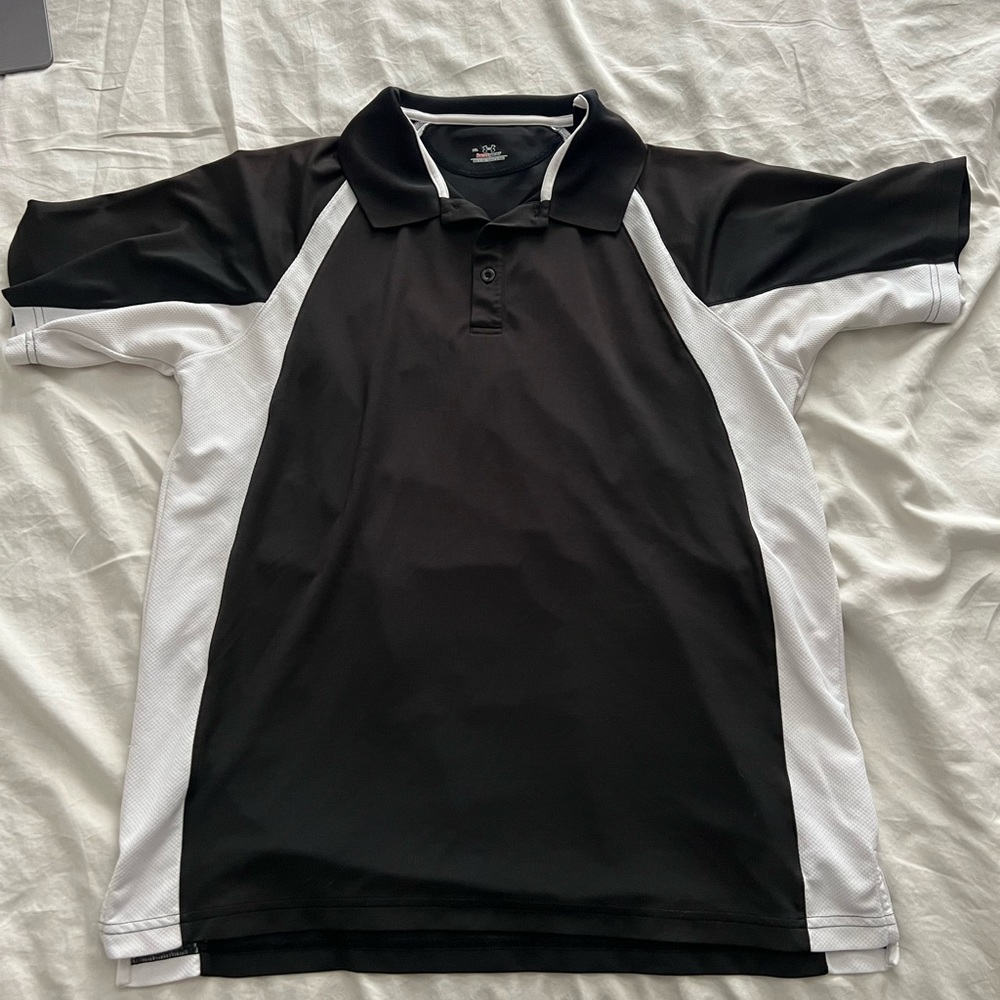 Under Armour golf tee